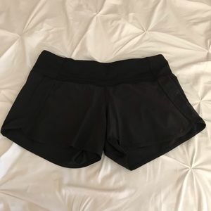 Lululemon Runtimes shorts